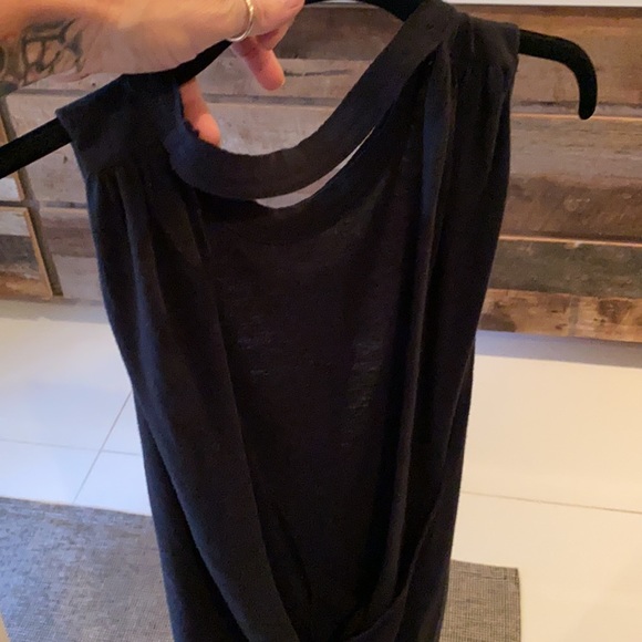 FEEPEOPLE MOVEMENT  blk open back tank SM / Med - Picture 13 of 13